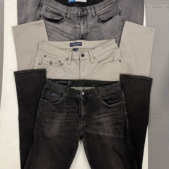Armani, U.S. Polo Assn, Old Navy Men’s Jeans Bundle 3Pc - Size 32/33 - Picture 1 of 10